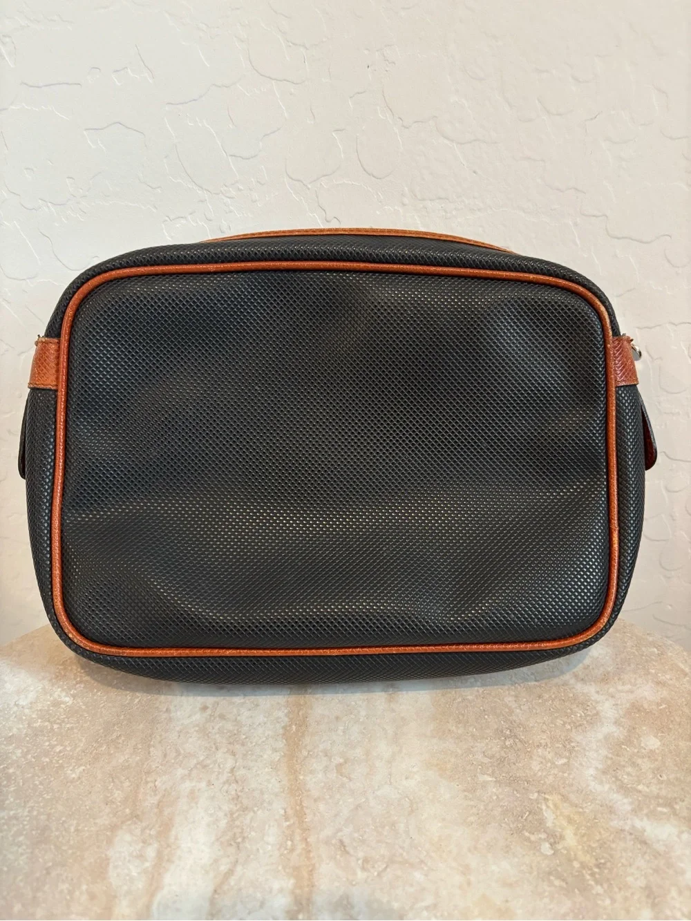 Vintage Bottega Veneta leather camera bag/pouch